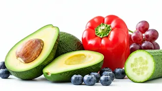 5 Ways to Beat Bloat: Foods to Avoid & Embrace!