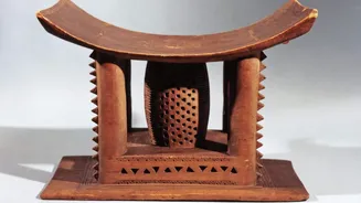 Ashanti stool: How to create this artwork at home