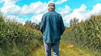 Breath And Footfall: A Five-Minute Mindful Walk Can Be Enough To Learn The Technique