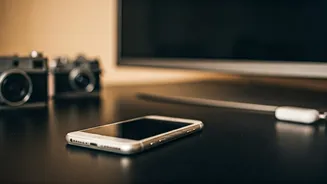 Ashnoor Kaur's iPhone 6S: A Flashback!