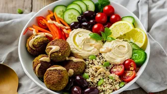 Eating Right This Monsoon? Start With These 10 Seasonal Healthy Foods