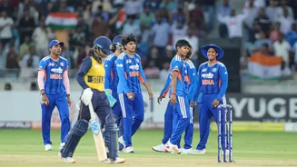 Harmanpreet Kaur lifts water bottle after Team India refuse to receive Asia Cup 2026 Trophy
