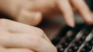 How Self-Taught Programmers Use Local AI Tools To Understand Complex Open-Source Code