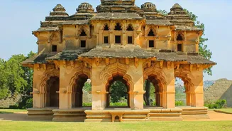 Indore travellers enjoy budget weekend getaways to historic Mandu monsoon palaces