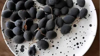 What is velvet tamarind?