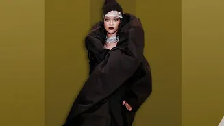 Fashion Presentation Becomes a Creative Medium at Couture Week