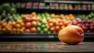Regional Mangoes Make Summer Shopping More Dramatic