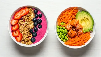 Tropical Bowls Make Light Eating Feel Fun