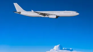 Can A Passenger Plane Keep Flying Safely After A Major Cockpit Emergency?