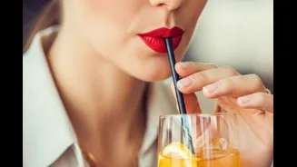 5 Expert Tips To Keep Your Lipstick Perfect All Day