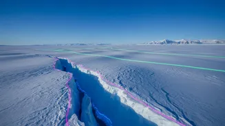 Green and Magenta Radar Signals Separate Rough Crevasses From Smoother Ice