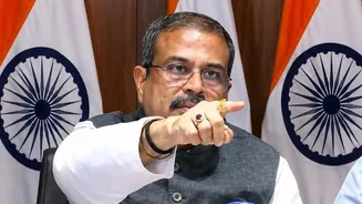 ये मोहरे नहीं, छात्रों को बेशर्मी से ‘राजनीतिक हथियार’ बना रहे राहुल गांधी… नेता प्रतिपक्ष पर बरसे शिक्षा मंत्री धर्मेंद्र प्रधान