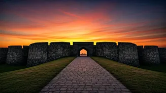 Sunrise Fort Views Are Proper Romance Material