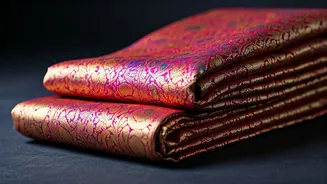Unveiling the Authenticity: Spotting a Genuine Banarasi Saree