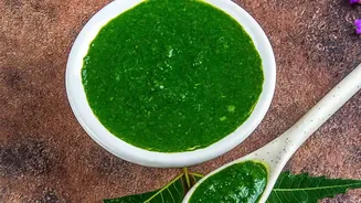 Why Neem Oil Works Effectively As A Natural Organic Pesticide For Urban Home Gardeners Today