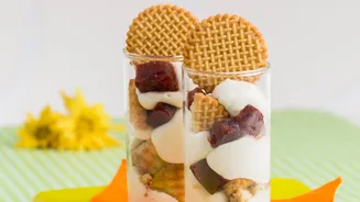 Quer uma sobremesa rápida? Faça verrine de Biscoito Maria com goiabada