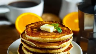 Start Your Rainy Morning Right With These Warm Breakfast Ideas