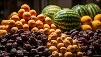 Ramadan's Rich Harvest: Exploring the Prized Dates and Fruits in Kannur's Bustling Market