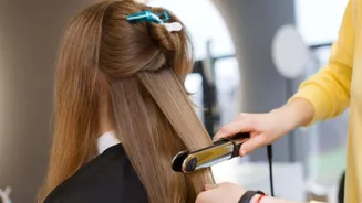 Por que o cabelo muda depois dos 40 anos? Especialista explica