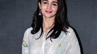 Alia Bhatt's Four-Ingredient Snack Keeps The Focus On A Quick Coconut-Based Recipe