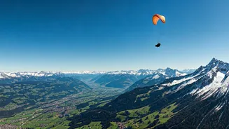 India Offers Prime Paragliding Spots