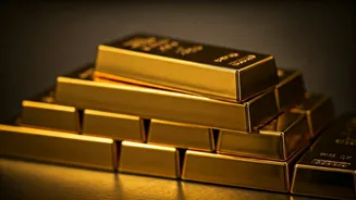 Gold Prices Surge: Time to Invest?