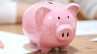 Why Beginner Investors Under 25 Should Prioritise Managed Index Funds Over Stocks