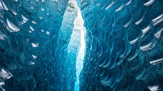 Glaciers' Summer Speed: A Global Map