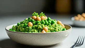 Energize Your Mornings: Quick Green Pea & Chickpea Smash Breakfast
