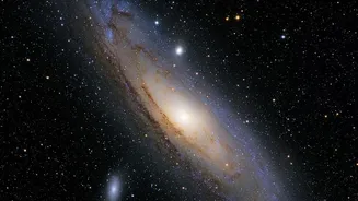 Why the Andromeda galaxy is a stunning autumn night sky highlight visible with basic home binoculars