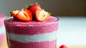 Dreamy Strawberry Chia Pudding: A 5-Minute, Nourishing Treat