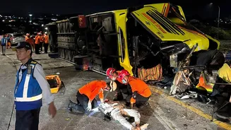 Indonesia bus overturns on highway, killing at least 16 passengers