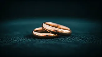 Hina Khan's Heartfelt Bond with Shivangi Joshi: A Sibling-Like Connection