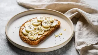 Quick and tasty: Almond butter banana toast
