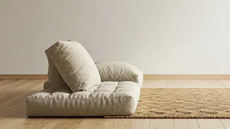 Low-Slung Floor Seating Areas With Jute Mats Look Premium