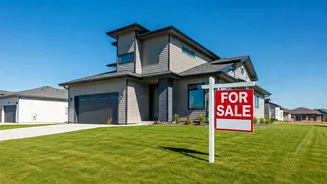 Housing Market Dip: A Homebuyer's Golden Opportunity?