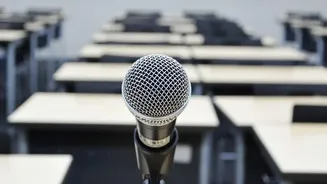 Why Students Use AI Voice Tools To Process Class Lectures Into Study Flashcards
