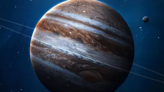 Why autumn is the best season for stargazers using basic binoculars to spot Jupiter's moons