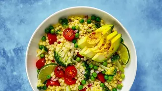 A Closer Look At Quick 15-Minute Salads: How crunchy vegetables can form the base of a meal