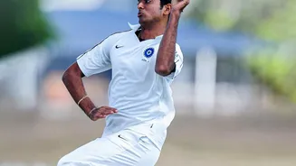 Most weird bowling actions in cricket history