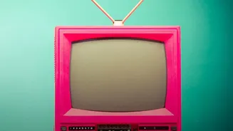 Why Classic 90s TV Content Keeps Returning To Popularity With Youth