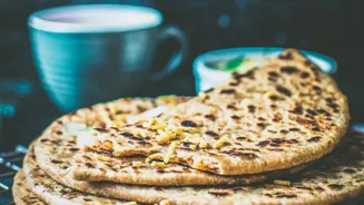 These stuffed breakfast dishes are what dreams are made of!