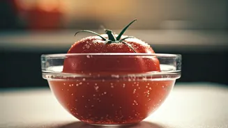 Beyond Water: The Saltwater Secret to Sparkling Clean, Pesticide-Free Tomatoes in Your Kitchen!