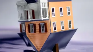 Floating Rate vs Fixed Rate Home Loans: Best Financing Options For First Flats