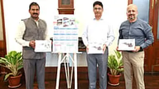 General Manager of Western Railway Released WR’s Wall Calendar & Table Calendar For The Year 2026