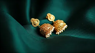 5 Stunning Ways to Elevate Your Look with Jhumkas, Inspired by Celebrities