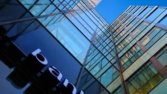 Indian government to cut ownership in 4 banks to 75%