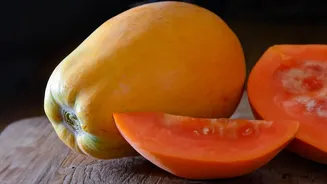 Papaya Is Nutritious Without Needing the Superfood Label