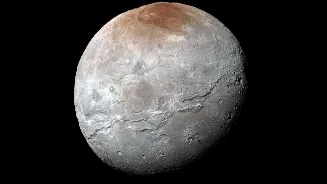 Pluto’s largest moon Charon shows evidence of ancient ‘despinning’