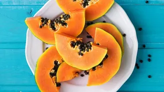A Fresh Papaya Plate Offers Colour, Fibre and Natural Sweetness